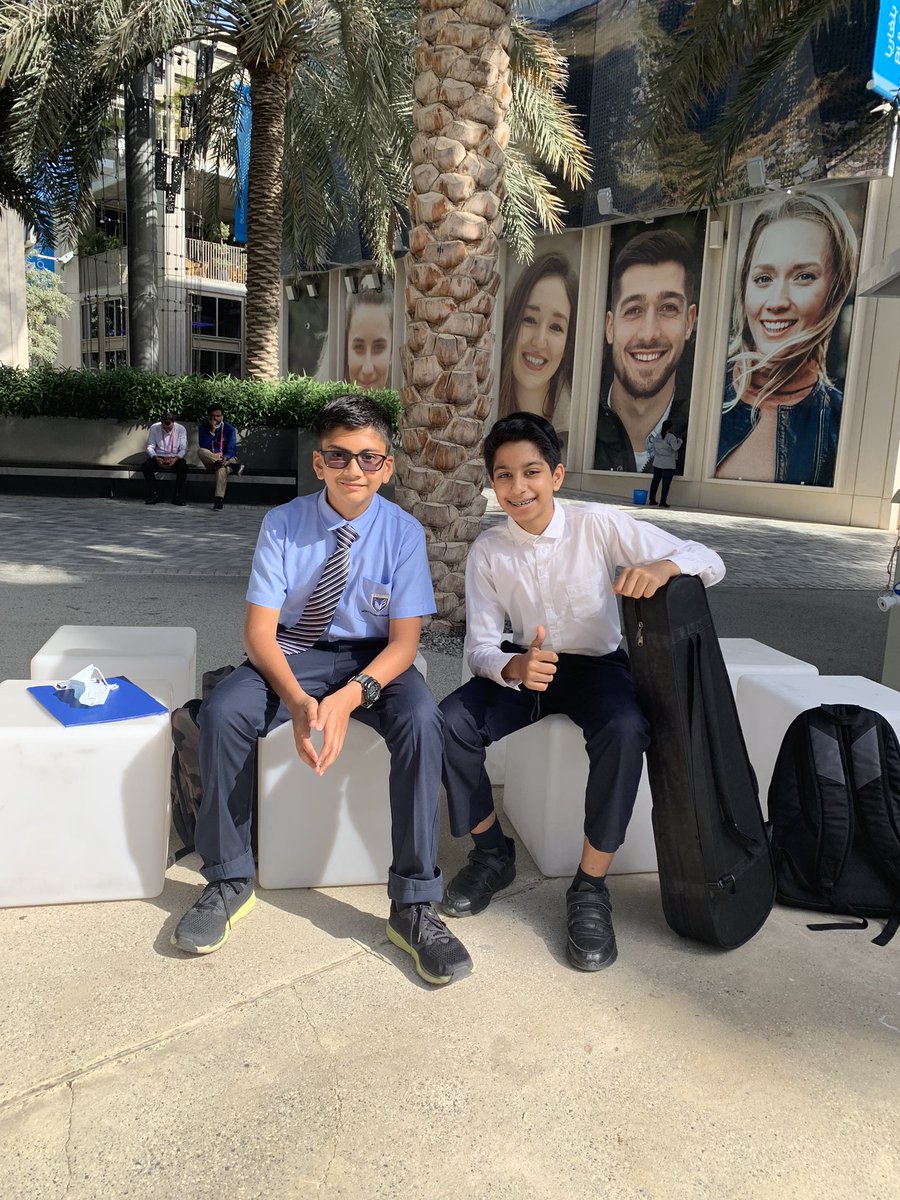 Pranitha Menon tweet media