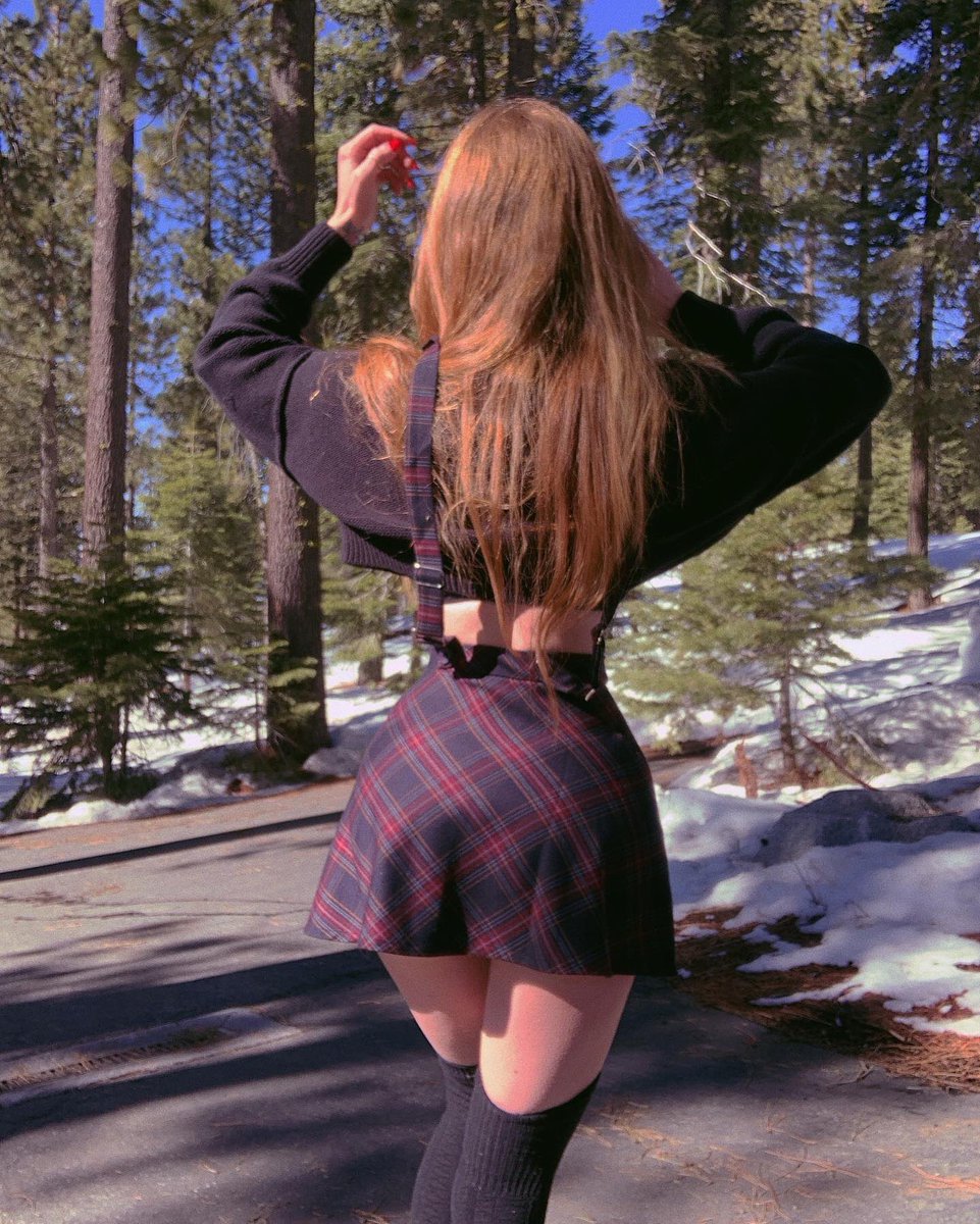 Being around the trees 🌳 make me feel more at home 🏡 🥰