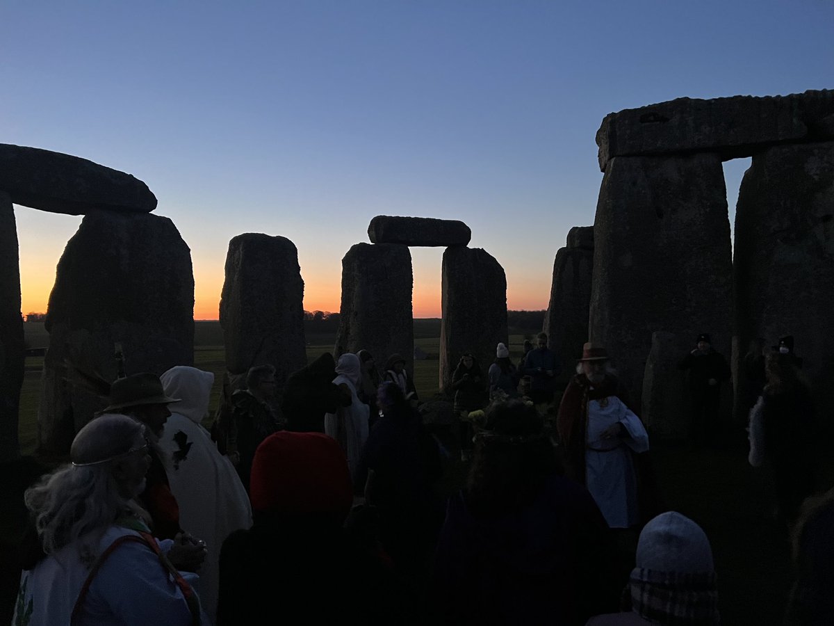 ST0NEHENGE's tweet photo. Stonehenge Spring Equinox Celebrations 2022 https://t.co/I07nuiBQfO