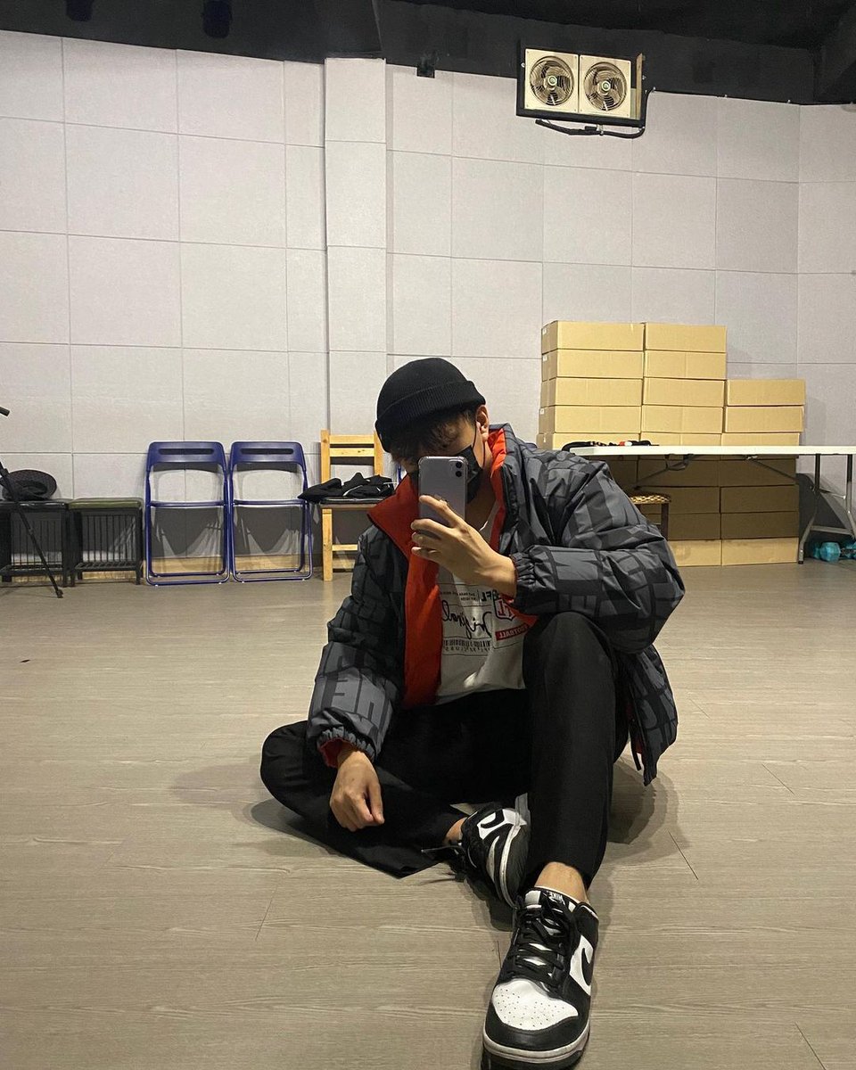 KINGDOM_peru's tweet photo. 『 IG | «19.03.22»』

[JAHAN👑]

😎✌🏽

#KINGDOM #킹덤 #JAHAN #자한
@KINGDOM_GFent

Esp: @KINGDOM_peru https://t.co/PDBx0j9gaM