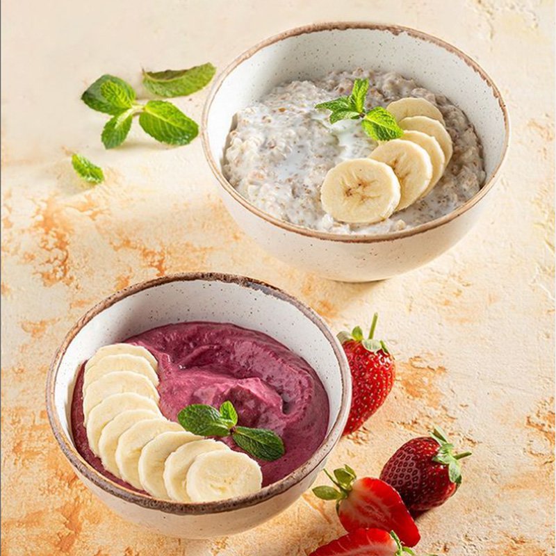 trcgagarinsky's tweet photo. Выбирайте полезный и постный завтрак в "Шоколаднице":🌿☀️

🥣 каша со злаками — на кокосовой альтернативе с бананом и мятой 🌿
🥣 ягодный смузи-боул — на кокосовой альтернативе, украшен свежим бананом 🍌

Поделитесь в комментариях, соблюдаете пост? 🙃 https://t.co/SOILxZ9tzb
