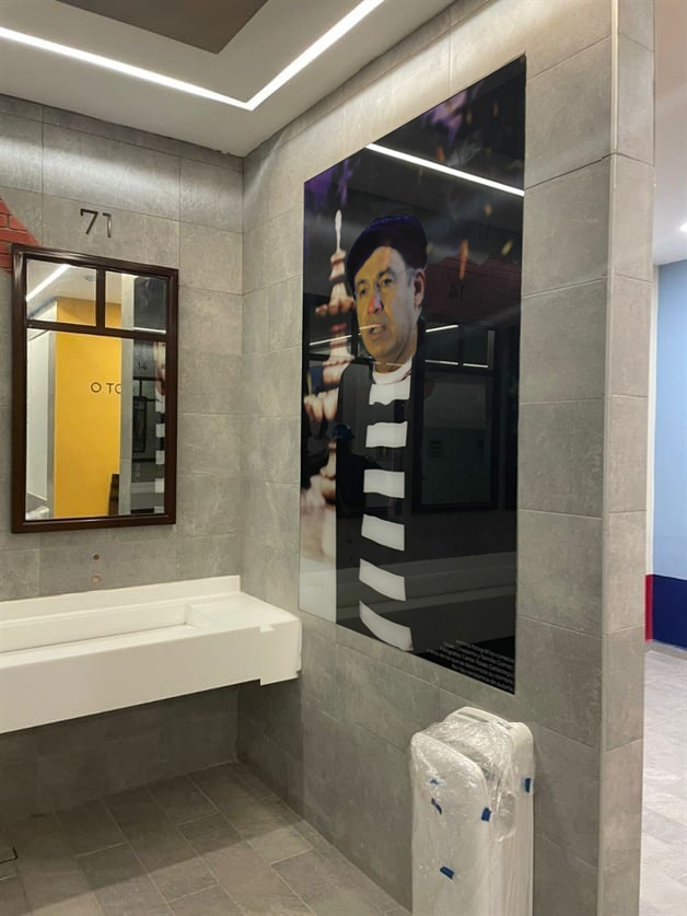 rand0m3e1's tweet image. Baños temáticos del Aeropuerto Felipe Calderón en Hidalgo.