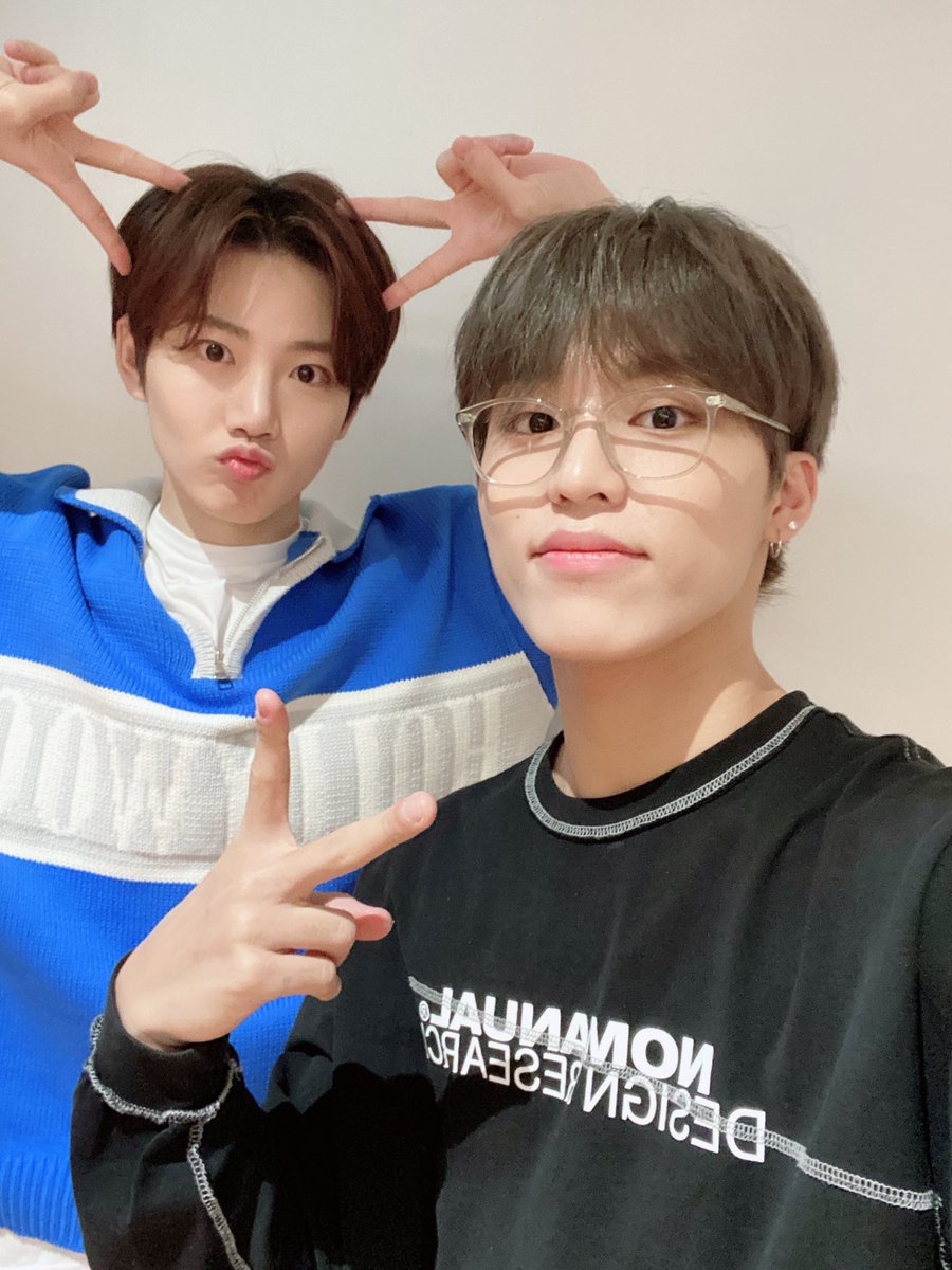 kurirjojo's tweet photo. kakakku jangan disakitin terus-terusan pake kalimat nyakitin dong... mereka anak baik, kesayangan kita semua. park jeongwoo and kim junkyu best boy!!! https://t.co/Lbt9Jm9ERk
