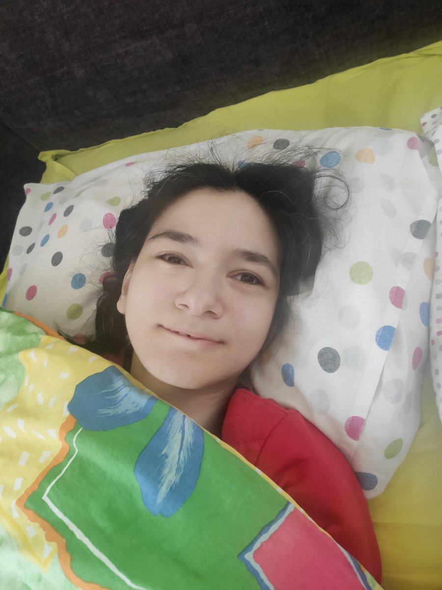 Hakanicin's tweet photo. Panoramada Hakan abisini izlemek icin  uykusundan uyanan bir adet Neslihan @HakanHatipoglu #survivorpanorama #SurvivorAllStar2022 #Survivor2022 https://t.co/5S4VYdfN8j