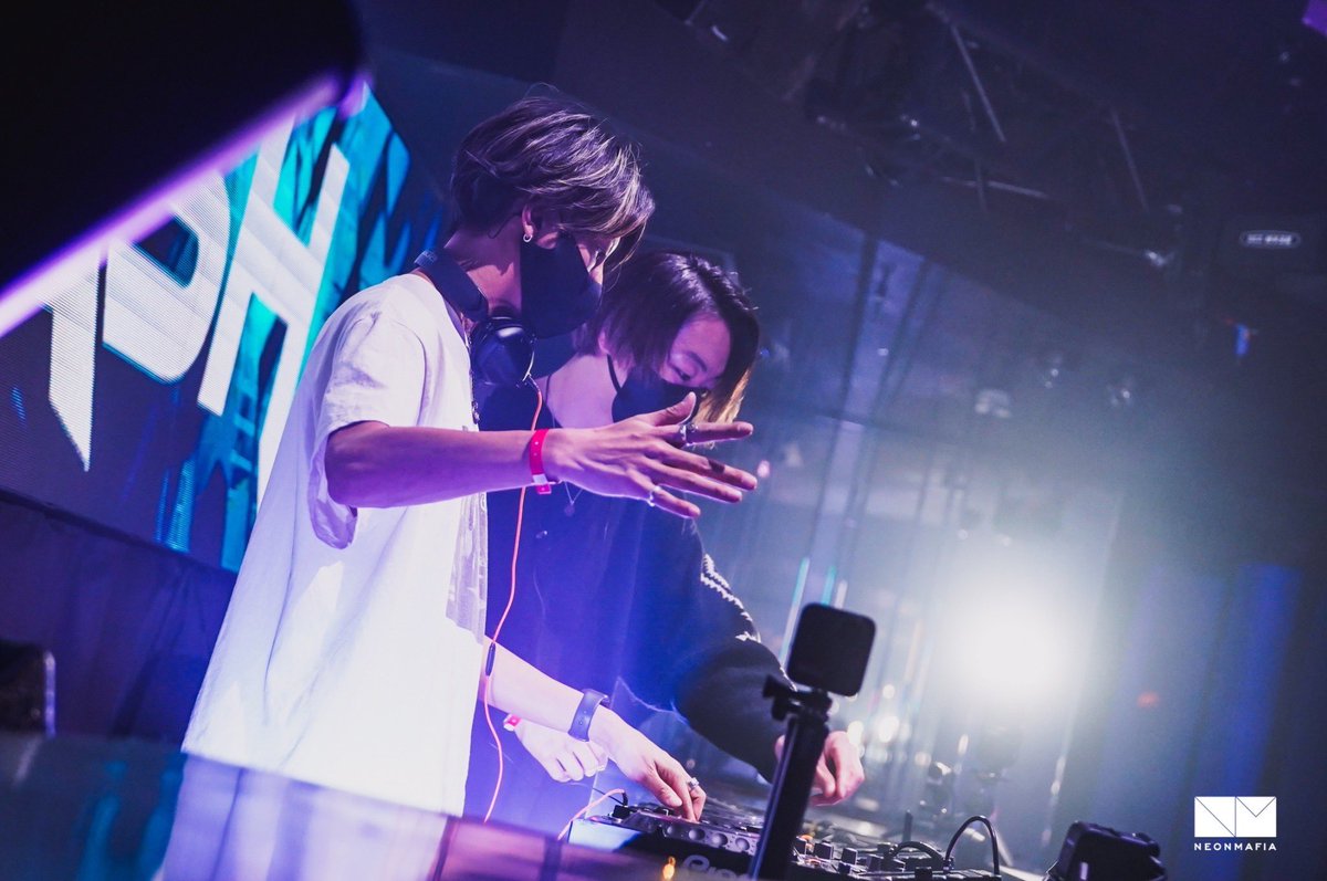 dj_kazuhiy's tweet photo. いよいよ本日は #TokyoRave ✅
17:30から @produced_by_k とPLAY🔥 https://t.co/ujRbjYUy7T