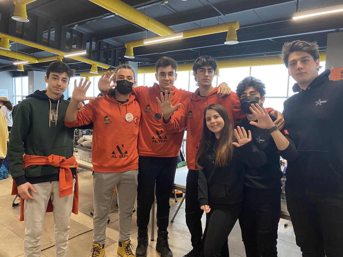 TeamAntlia's tweet photo. 5/5🎉 galibiyetle başlanan günler>>>
@DogaOkullari @FloryaDoga_ @yasemintncaykli @emra__demir @ferhatmiracsah1 @BostDogaFenTek https://t.co/ApRzd4p15v