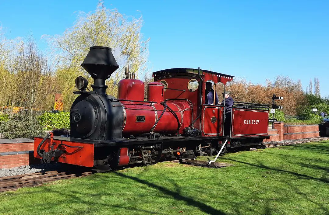 JeffAlbiston's tweet photo. An absolute belter of a day yesterday visiting the @StatfoldMuseum for the 1st time.
Very impressed by the setup there. 👌
#narrowgauge #railway #museum #STAFFORDSHIRE https://t.co/m9ILkFq7rY