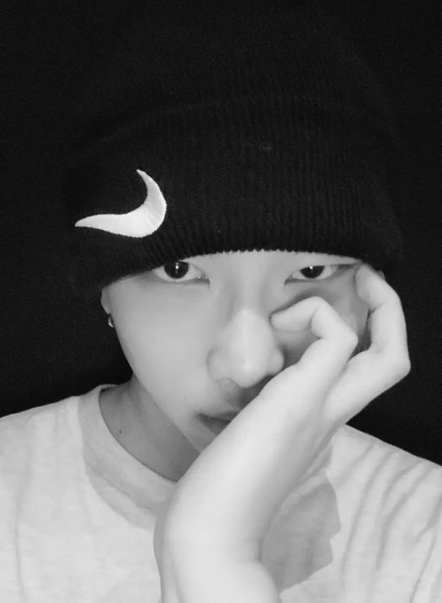 rmarchives's tweet photo. JOON??? https://t.co/ZSWCD7Qsht
