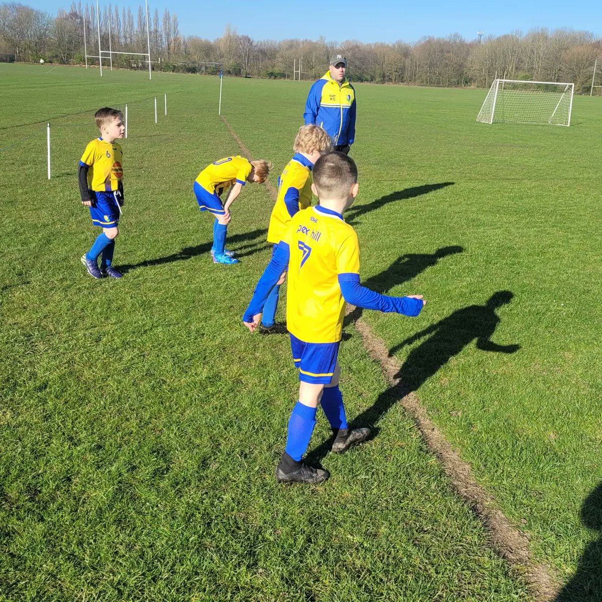 pexhillgermain's tweet photo. The boys warming up before their game today ⚽️ https://t.co/oGvaM0NPvk