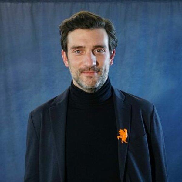 sbisconte's tweet photo. Dans la cadre d'un podcast destiné au Plan Touch, Nicolas Parpex revient sur l'importance pour le monde de l'investissement de rencontrer celui de la mode. #FrenchTouch
Pour en savoir plus et écouter le podcast, c'est par ici 👉 https://t.co/asJZNZrDFH https://t.co/3NO2wZZqsO