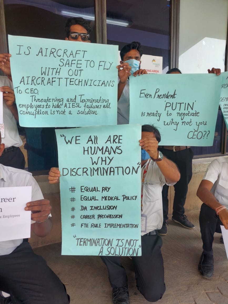 ManojCh33277133's tweet photo. #TimeForTechnician
#AIESL_TechStrike 
#Aiesl_TechStrike. 
Sir
🙏Please suggest your office to reach out us via mail I'd  aieslaircrafttechnicians@gmail.com OR 
mag4ame@gmail.com and phone number 8757565242. 
@JM_Scindia
@PMOIndia https://t.co/GlwkxReSag