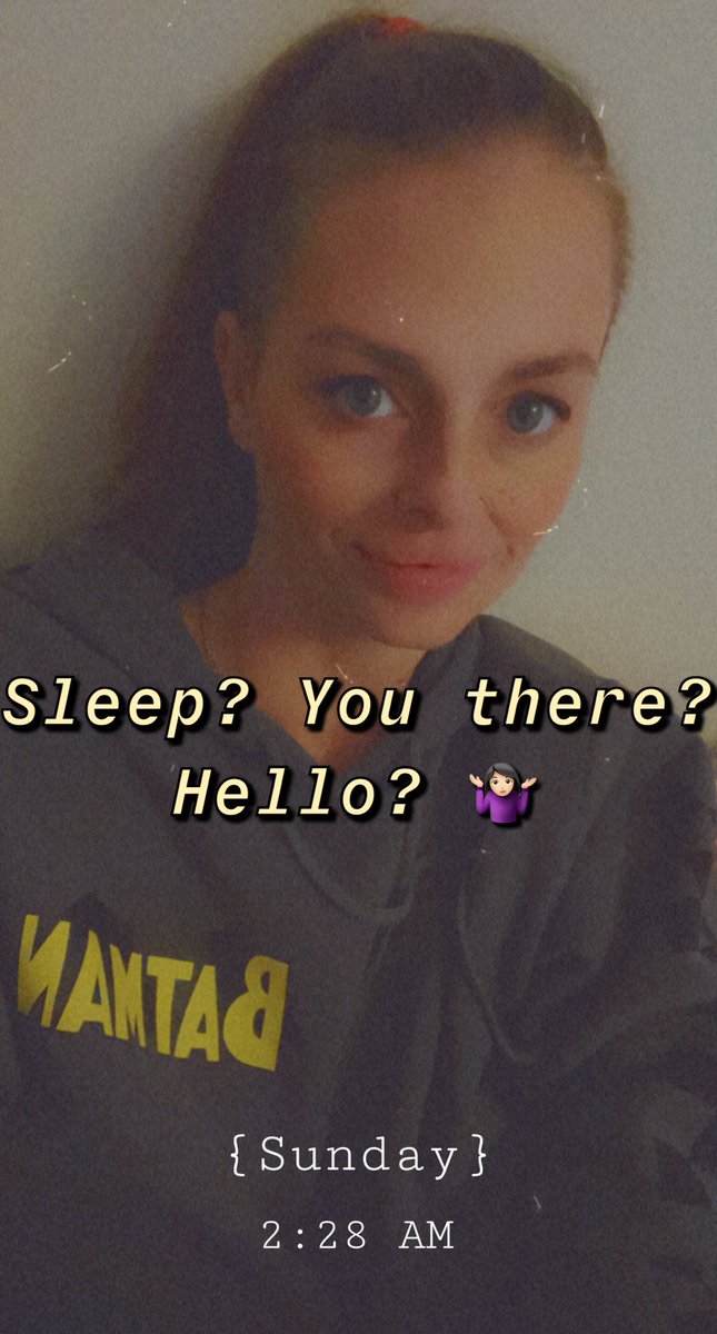 ReesePie1013's tweet photo. #TeamNoSleep #wideawake #batmanfam https://t.co/YdT7k67p39