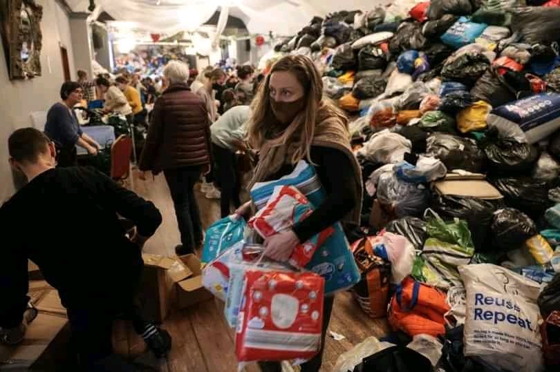 Together we stand in love ❤️#donation #StandWithUkraine #cryptotrading #SlavaUkraini #WARINUKRAINE