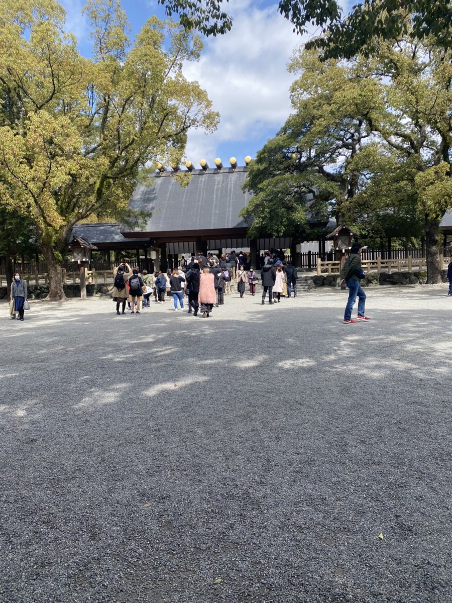 _kingmou's tweet photo. 朝から運気を上げに
パワースポットへ⛩️

穏やかに過ごせますように🙏

#熱田神宮 https://t.co/YyJRyNPiVL