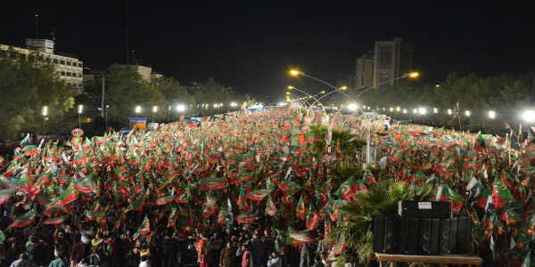 Dear friends join us in trending

#Countdown_Begins27March

InShaaAllah the Prime Minister will address the PTI's historical Jalsa at D Chowk. 

امر باالمعروف!! 27 مارچ ڈی چوک
اک نئی تاریخ رقم ہوگی انشاء اللہ!
<a href="/Pak_Guardian/">Pak Guardian</a>