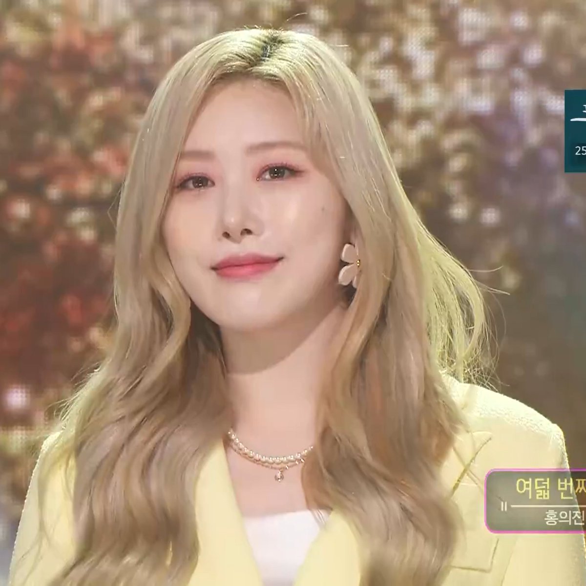 idealtypegirl's tweet photo. Her smile is brighter than sunshine ;;

#우리의_겨울에도_봄이_찾아오겠죠 
#홍의진 #HONGEUIJIN
#홍의진_여덟번째봄 
#여덟번째봄 #The8thSpring https://t.co/lPzknDA2Xr