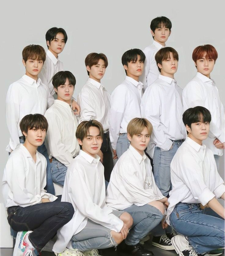 hi! this is a new account dedicated to #TREASURE and #WEEEKLY !! and i’ll be posting pics, vids, and sometimes edits all about them. please like and rt to spread the word to reach more weeeksure lovers!! thank you ‹𝟹