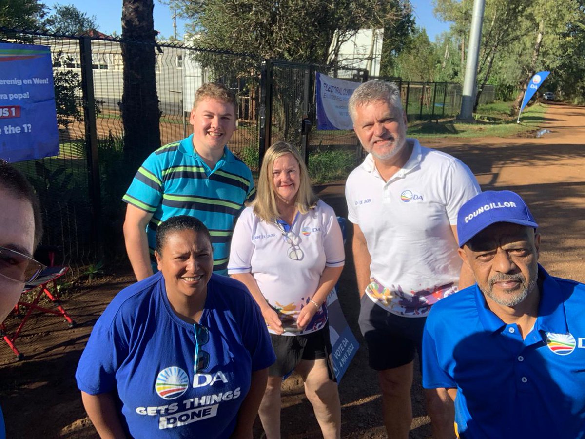 AnruMeyer's tweet photo. By election for Ward 96 Tshwane
#VoteDA #DAatWork https://t.co/EovWcyG642