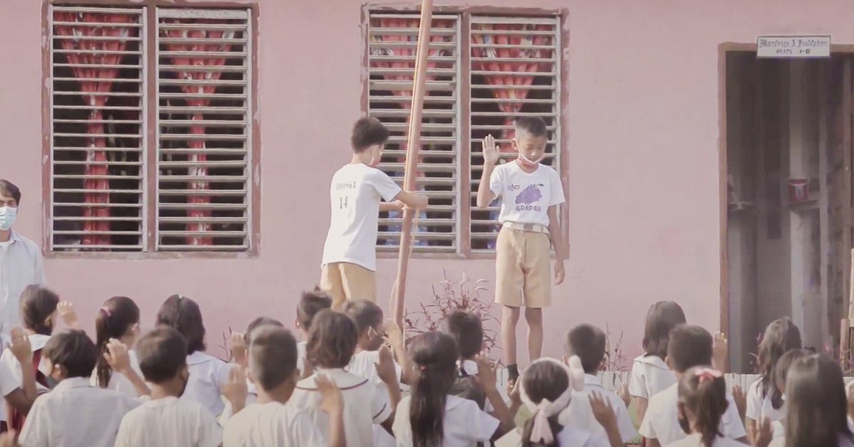 GMA_PA's tweet photo. May pormal na paaralan sa Barangay Buan at dalawang taon mula nang magsimula ang pandemya, may face to face classes na rin. #WriteToVote https://t.co/u8x3owv6FT