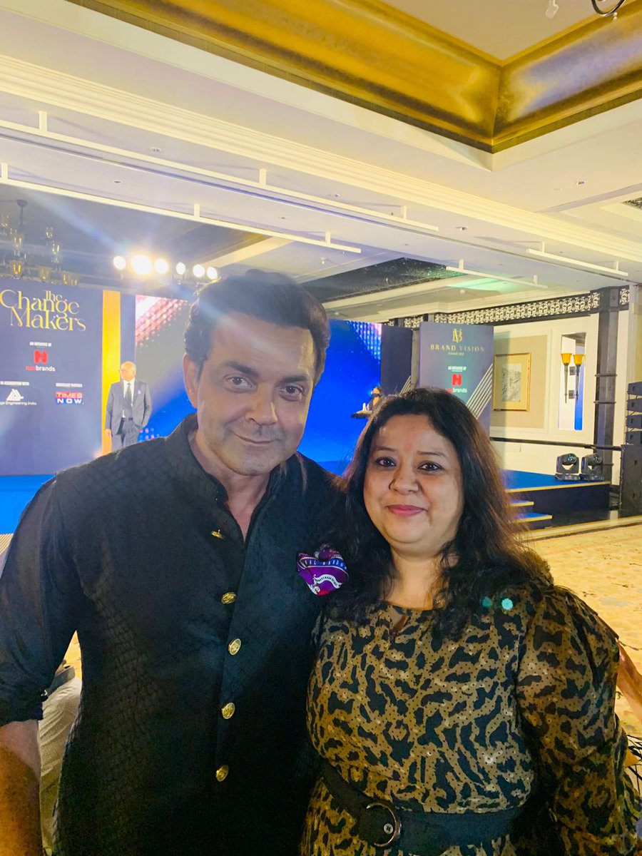 jutikamahanta's tweet photo. I have never heard him before
When I did he straight hit the heart
The life of a super star’s son and brother
His first love is cinema but enjoying his glory on #OTT
Cheers to #BobyDeol
#achiversaward
#BrandAward
#thechangemakers
#ashram
#BobyDeol
#SunnyDeol
#Dharmendr https://t.co/uAHyz9KyyA