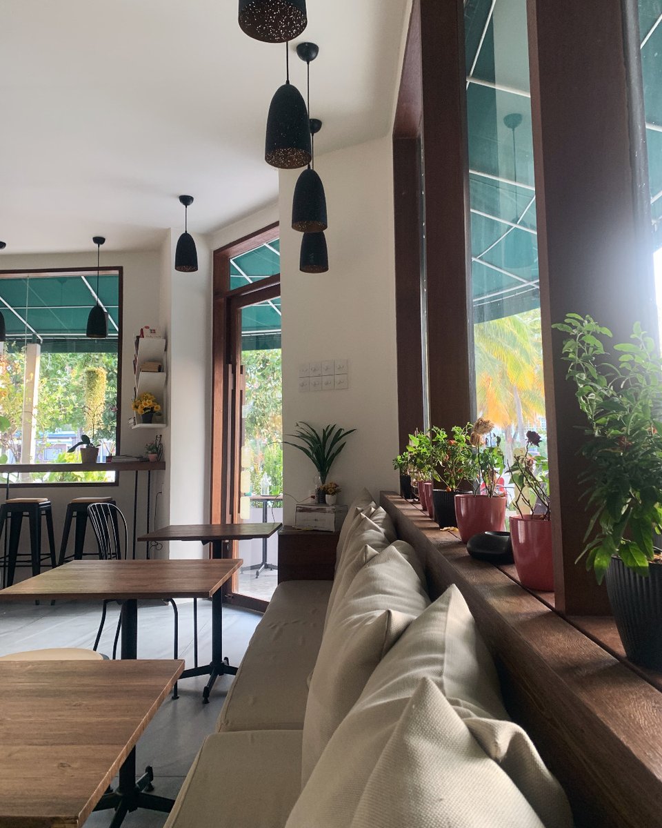 lonumedhumv's tweet photo. We recently dropped by @bakerloomv in Hulhumale' and have to say it's certainly a place worth checking out for both the good food and the ambiance.

Follow the link for our review --> https://t.co/g8KFsVOiLW https://t.co/XfAfgkTNl8