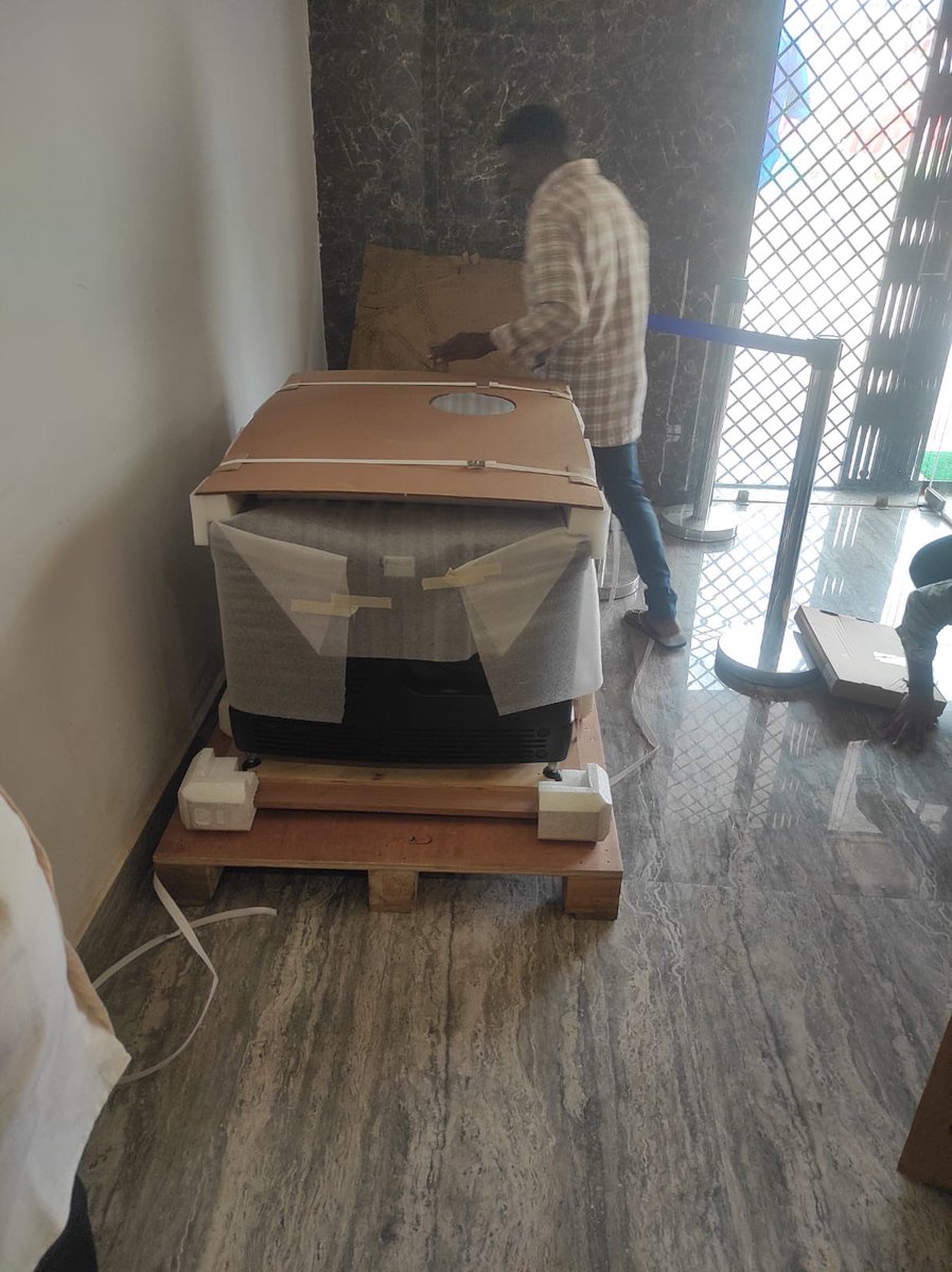 pandu_kdp's tweet photo. All set for Updated 4K projector.. Enjoy #RRRMoive in Kadapa Apsara Cinemas with Update 4K projector and Dolby atmos.. It will give best theatre experience 🔥🔥🔥🔥 https://t.co/8PlsoiFvmq