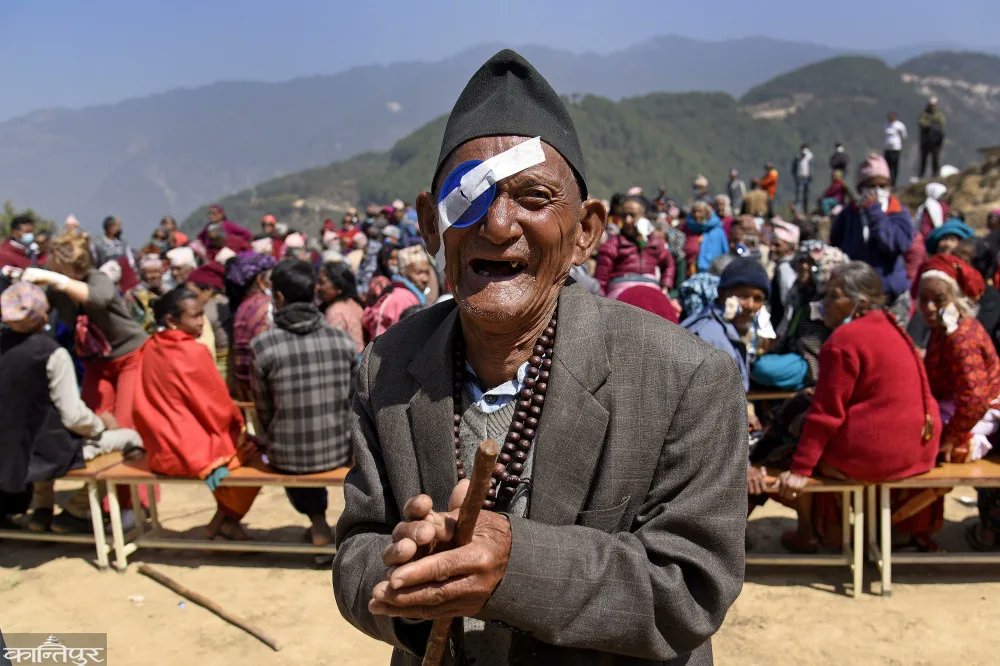 AngadDhakal's tweet photo. From darkness to colourful sight.
#happyfaces #emmotion #blindness #darkness #sight #cataract #cataractsurgery #sucsessful #surgery #sandukruit #drruit #doramba #ramechhap #tilgangainstituteofophthalmology #photojournalism #photojournalist #pjclub #pj
@registandiary https://t.co/CzifPFkwnb