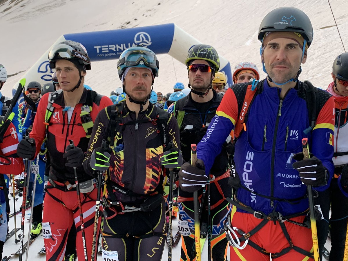 CarrerasMontana's tweet photo. Altitoy 2022 llegada al Caperette el mismo trío de favoritos Los italianos, el PGHM Chamonix, el equipo andorrana. #luz #altitoy #pyrenees #pirineos 👉 https://t.co/oYTRzCCpnT https://t.co/yIIZvgh5Ve