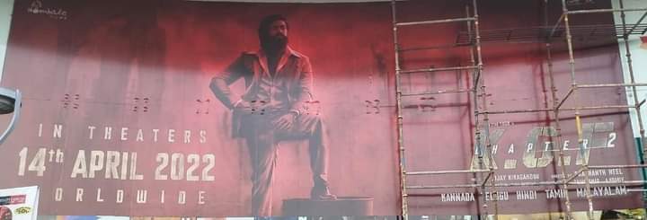 ForumReelz's tweet photo. #KGFChapter2 Promotions On Full Swing

#YashBOSS #PrashanthNeel @hombalefilms https://t.co/d5loToG3RX