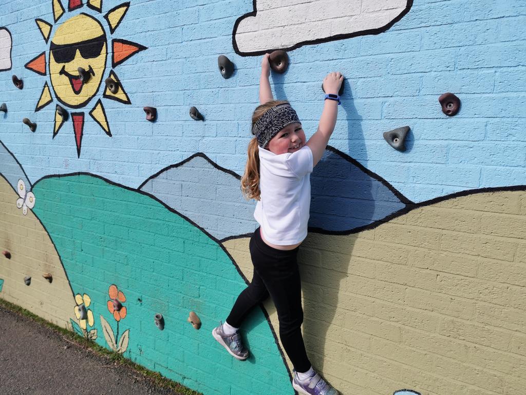 Enjoying the Spring sunshine! 🌞