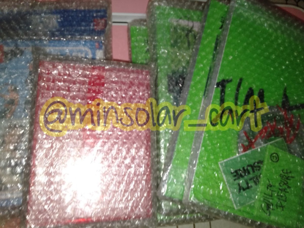 minsolar_cart's tweet photo. #minsolar_updates (3/20/22)

ARRIVED ON MY ADDRESS 
—Mamamoo Season Greetings 2022 
—B4 Guilty pleasure 
—B4 Mamamoo unsealed albums

For those buyers na may balance pa po, please settle na po para maka-proceed na po agad sa shipment ^-^ thank you 💜 https://t.co/bmws9w1bW4