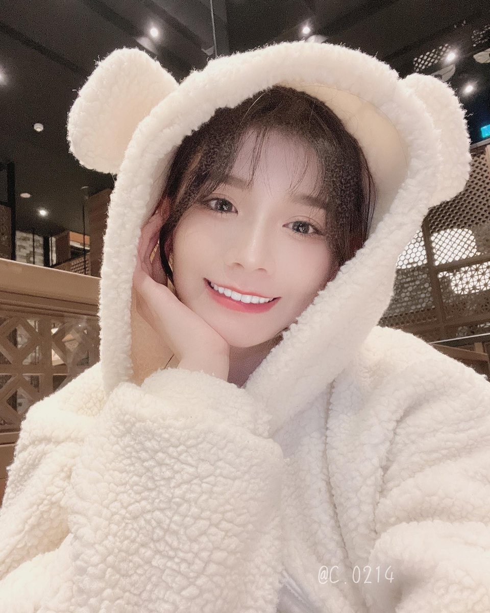 c___0214's tweet photo. 熊宝宝三连啪😘😘😘  #原味内衣裤 https://t.co/kYobkYyhf3