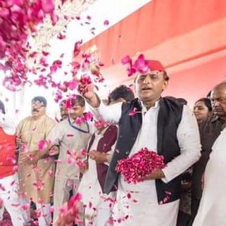 RahulVle's tweet photo. #NewProfilePic https://t.co/X5hYaaHjrP