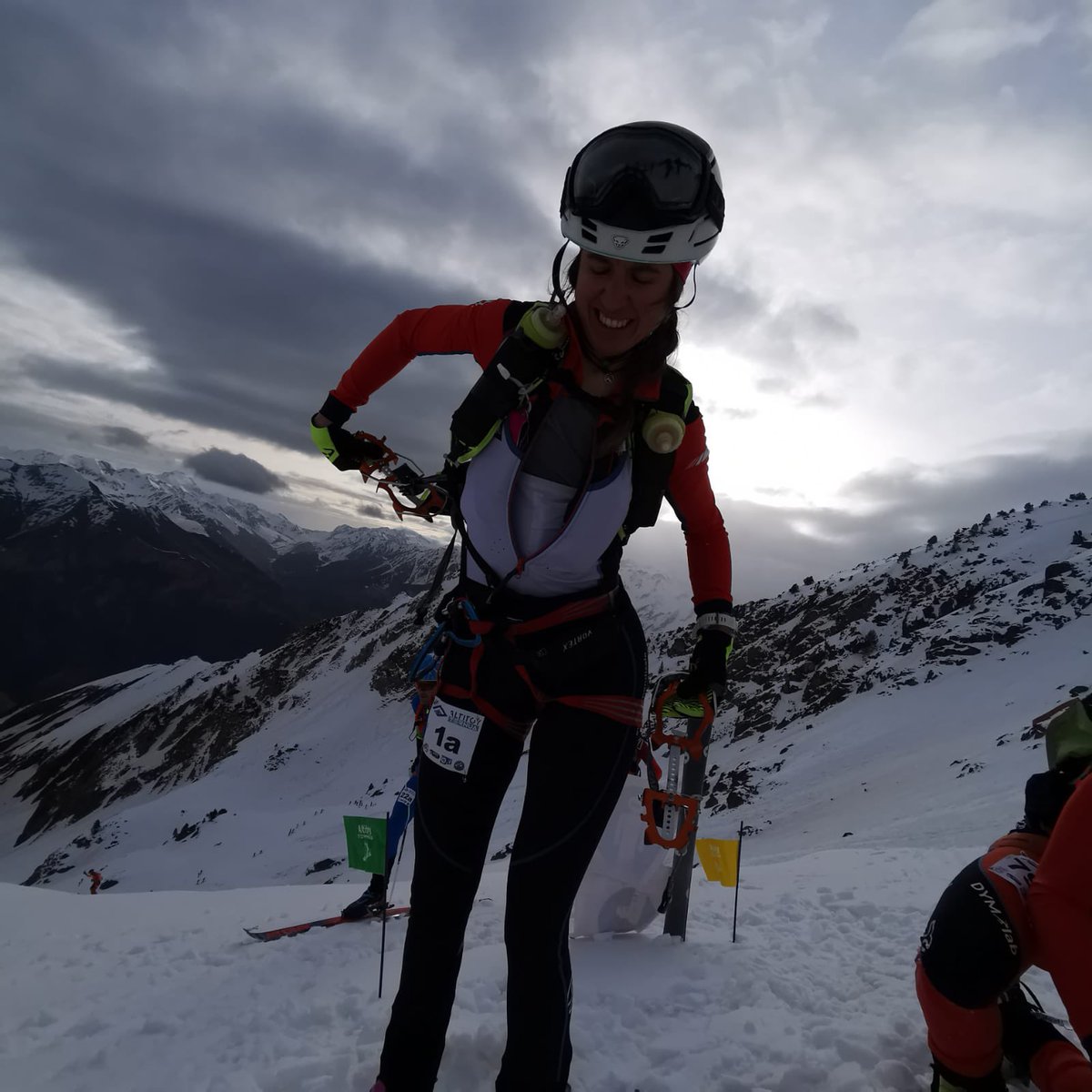 CarrerasMontana's tweet photo. ALTITOY 2022 - etapa 2 en #luzardiden -Primeras mujeres en carreras 📸 #altitoy equipo 1-2-4 lideran la carrera @ternua 👉 https://t.co/oYTRzCCpnT https://t.co/hhLDsExuEK