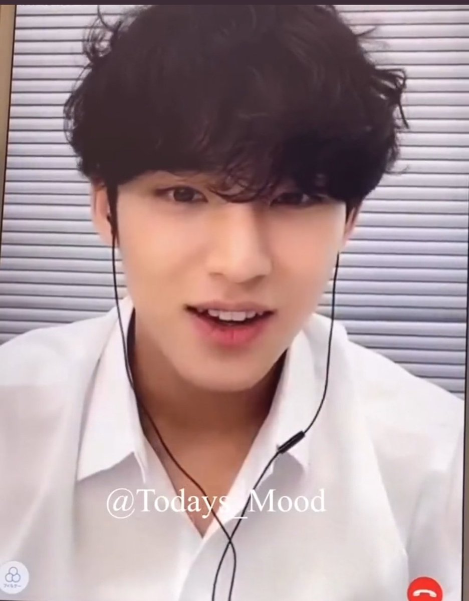 minwonjeu's tweet photo. Mingyu and Wonwoo for fansign today 🖤🤍😊 https://t.co/UJOUA48cs6