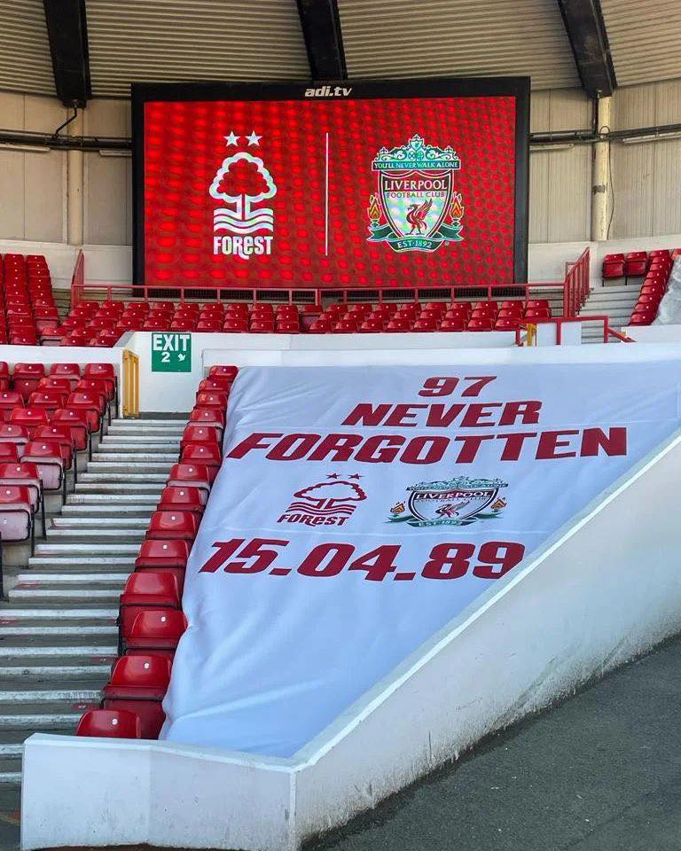TheFootballFeel's tweet photo. Nottingham Forest will leave 97 seats vacant at today's match against Liverpool in honour of those who lost their lives at the FA Cup semi final in 1989.

Class touch... 🙌 https://t.co/wU28RbqY78
