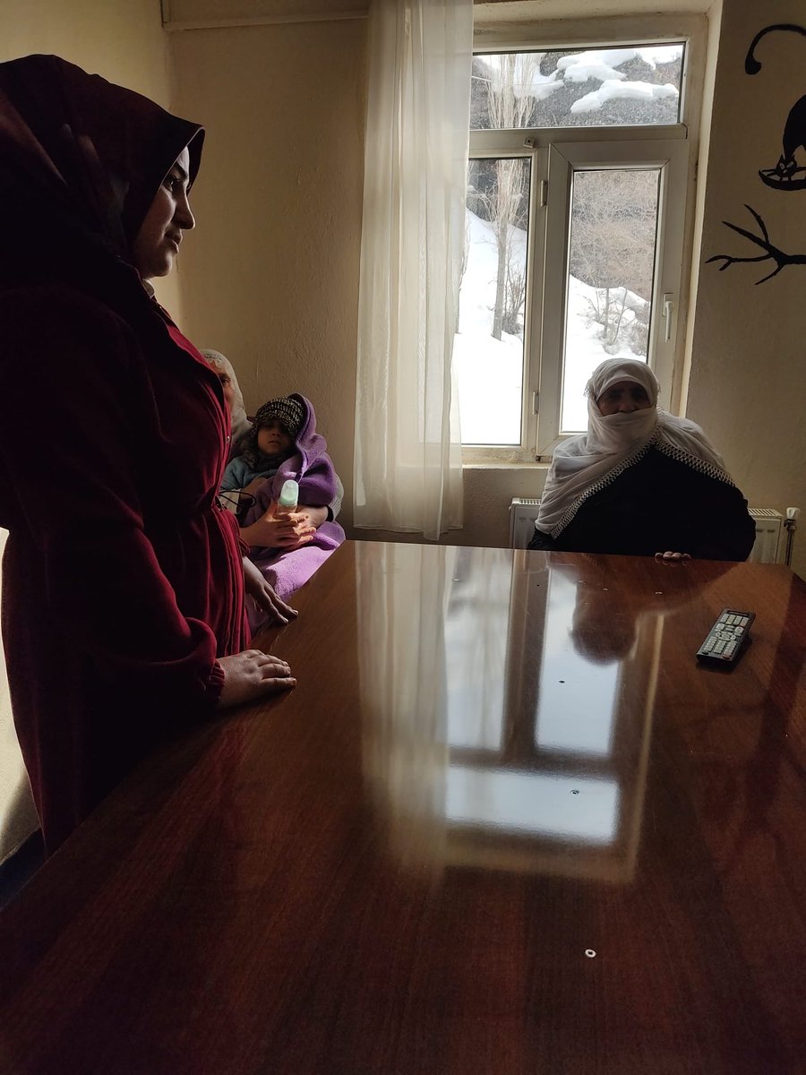 akkadinvann's tweet photo. 📍BAHÇESARAY 
➡️İslam Mahallesi 

 # HaftalıkÇalışmalar

İlçe Kadın Kolları Başkanlığımızın yapmış olduğu kurum ve hasta ziyaretlerinden kareler…

#KadınlarlaBüyükveGüçlüTürkiye 

 @aysekesir
 @AKKADINGM
 @arzubakir23
 @Nilgun_OK 
 @tubaerden29 
 @havvaduran65 
 @akkadnlrbah https://t.co/64Y1IIYZYq