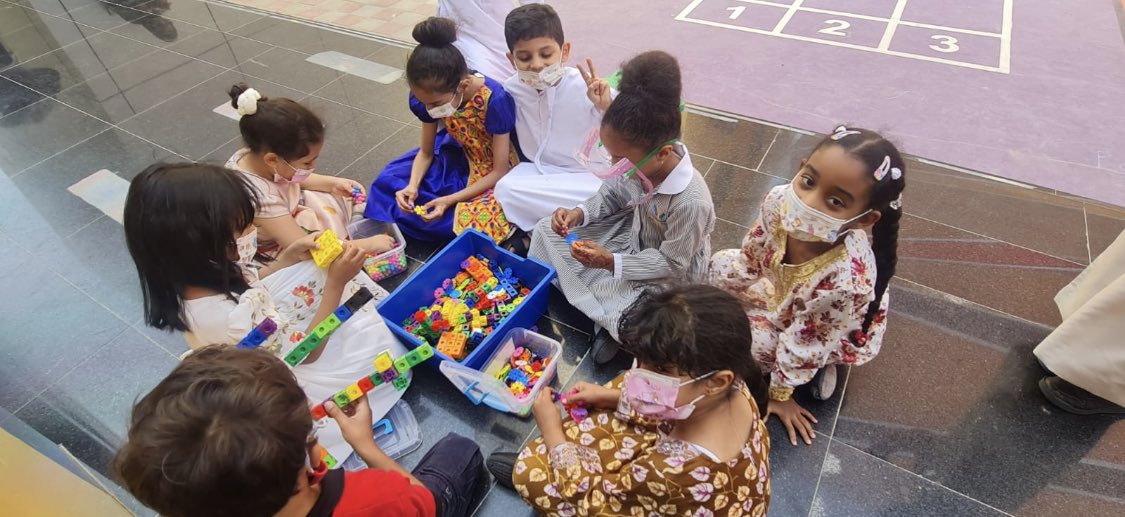 Walesschool's tweet photo. Haq Allaila (Girgiaan) 🤍🇦🇪 #uae
#walesschool #school #haqallaila https://t.co/4UHdWXS2sK