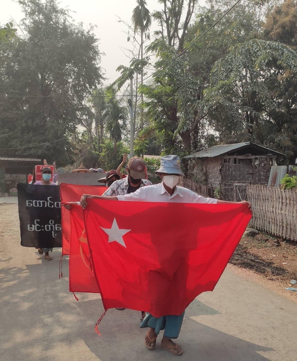 TTFR__Myanmar's tweet photo. Revolutionary residents from Kale staged the 406th day of marching strike in support of @NUGMyanmar and protested against Park Sikkhon who will visit Myanmar. #2022Mar20Coup 
#US_SanctionMOGE 
#WhatsHappeningInMyanmar https://t.co/V3AW3Bz2tj
