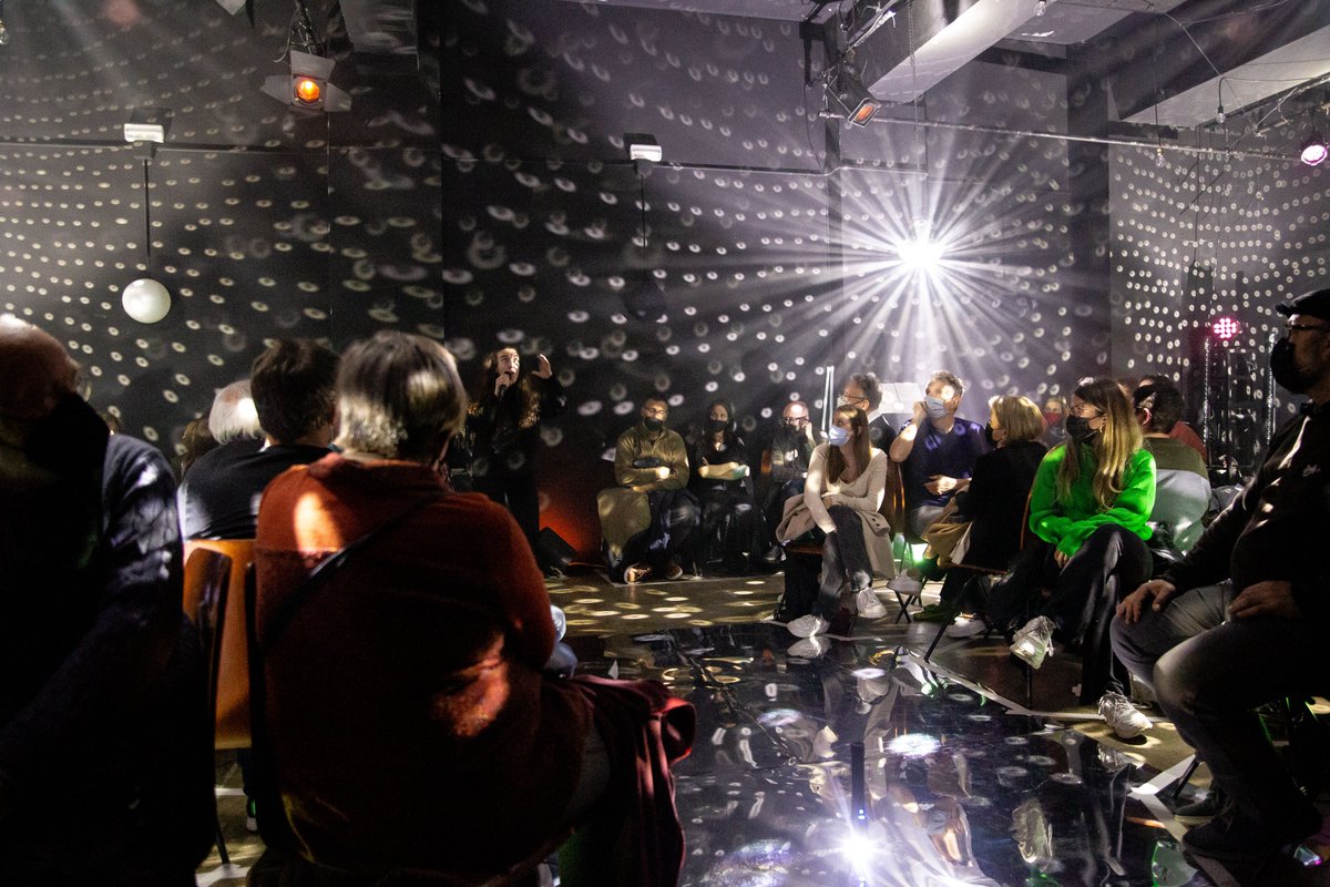 Si teniu ganes de veure un espectacle immersiu, no us perdeu Les Metamorfosis, a partir de l'obra d'Ovidi. teatreolia.cat/les-metamorfos…