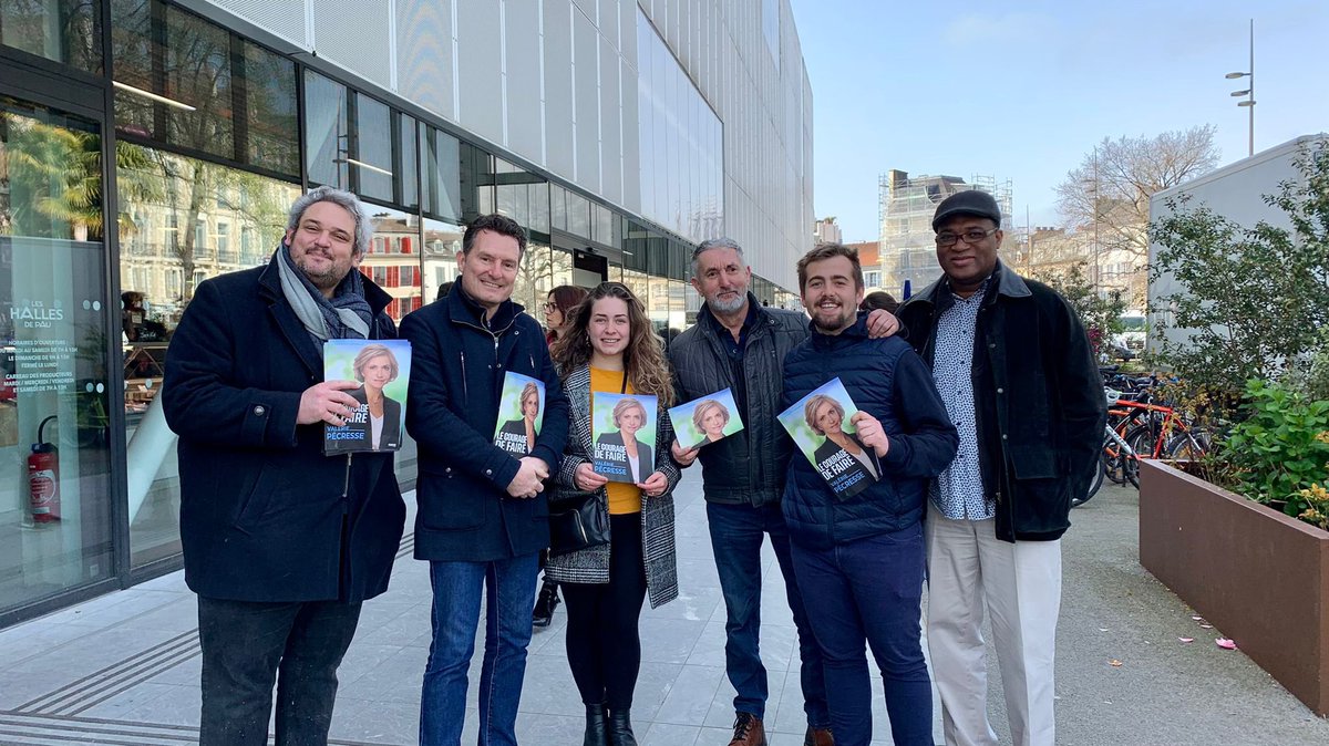 ↪️Collages
↪️Tractages
↪️Boitages 
↪️Réunions Publiques

Le Comité de soutien à <a href="/vpecresse/">Valérie Pécresse</a> est mobilisé partout sur le territoire pour faire gagner notre candidate pour une #NouvelleFrance !

#Pecresse2022 #ValeriePresidente #Presidentielle