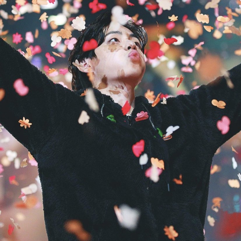 taetaethinker's tweet photo. •́ ₃ •̀ https://t.co/LV5whP9zFr