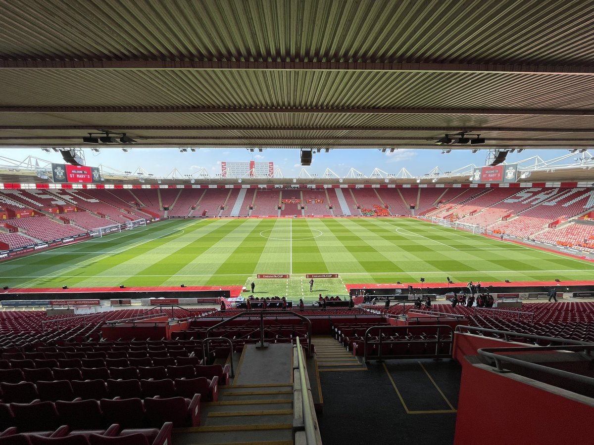 John Wright (@johnnnn92) on Twitter photo FA Cup QF - <a href="/SouthamptonFC/">Southampton FC</a> v <a href="/ManCity/">Manchester City</a> #saintsfc
<a href="/groundsmangilly/">Pete</a> first match prep for 13 years in the absence of <a href="/dogpockets/">Danny Silvestri</a> today along with the return of <a href="/bren316109/">brendon9</a> top work lads <a href="/MattJenkinss/">Matt Jenkins</a> ☀️⚽️🔴⚪️ FA Cup QF - <a href="/SouthamptonFC/">Southampton FC</a> v <a href="/ManCity/">Manchester City</a> #saintsfc
<a href="/groundsmangilly/">Pete</a> first match prep for 13 years in the absence of <a href="/dogpockets/">Danny Silvestri</a> today along with the return of <a href="/bren316109/">brendon9</a> top work lads <a href="/MattJenkinss/">Matt Jenkins</a> ☀️⚽️🔴⚪️