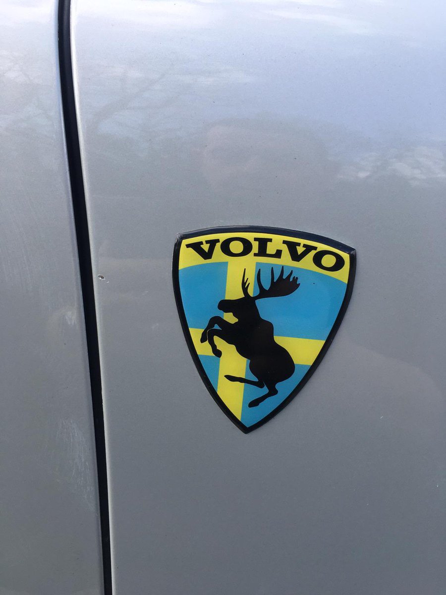 car_british's tweet photo. Fantastic turn out by the Volvo Owners Club North West today - lots of lovely examples and a great group to have at Great British Car Journey.
Get in touch if your club would like to have a meet with us ππ»
#Volvo #flyingmoose #swedishmetal https://t.co/SvR196F9a5