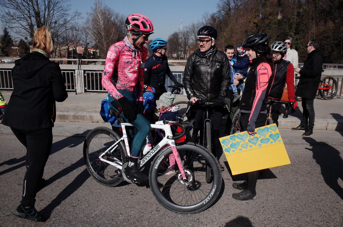 Kwaczała, Poland - KM 760

Lachlan is cruising through Poland and is nearing the 200km to go mark. After a long night, the support and encouragement he has received from the people out on the Polish roads has been incredible.