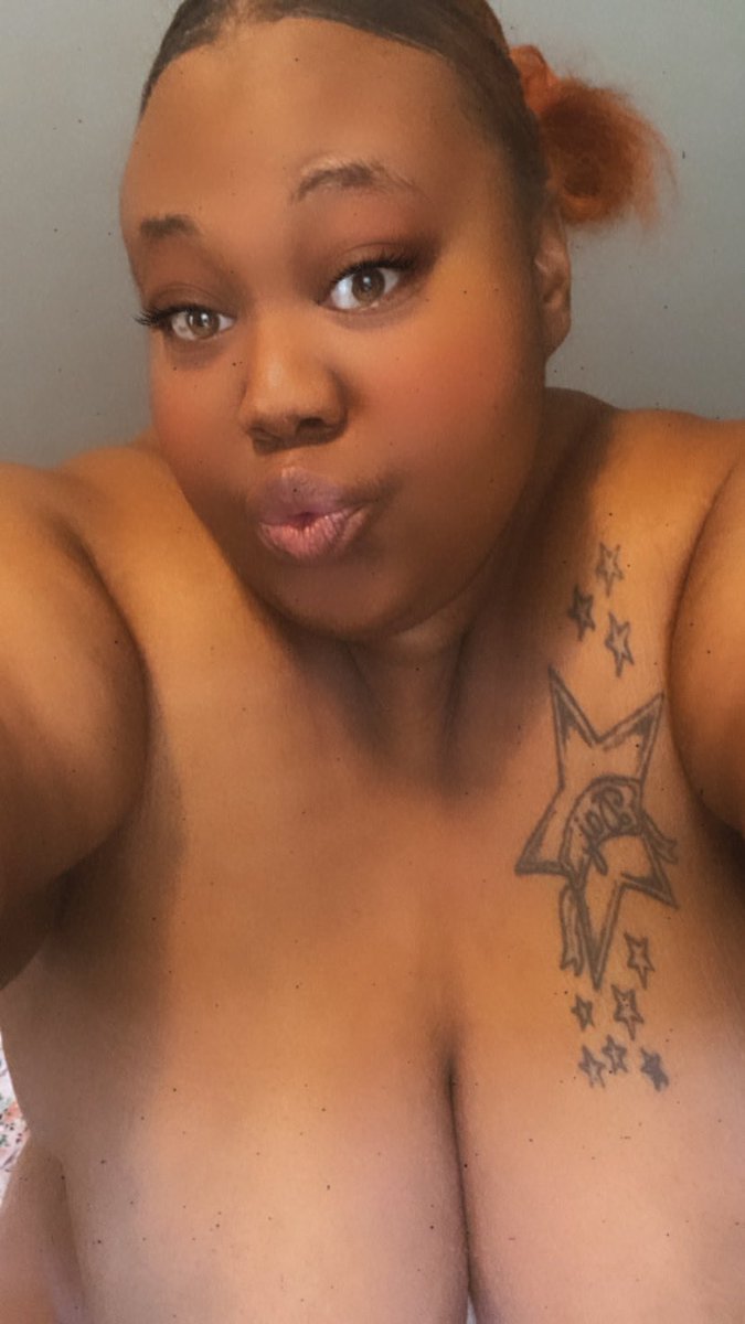 bigdaja's tweet photo. Good morning go see my daily content on loyal fans link in the comments https://t.co/Vi9GST0QWP
