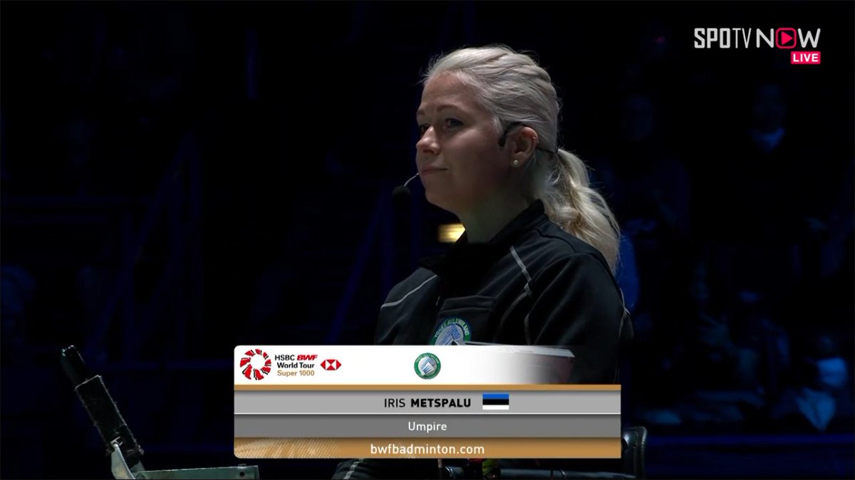 bhulukhuduktv's tweet photo. Ladies and gentleman this is umpire is ...

#AllEngland2022 
#AllEnglandSuper1000 
#BhulukhudukTV https://t.co/yFvC5mGCyQ