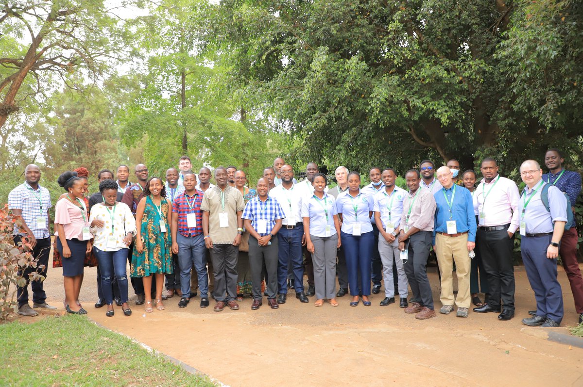 NPA_UG's tweet photo. Today @NPA_UG has concluded a two days retreat for the Predicative Personalised Public Health(#P3H) project in Mbale. @CureUganda @pennstateU1 @MbararaUST https://t.co/yBZ98WdEub
