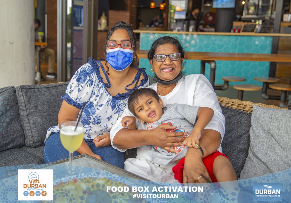 dbntourism's tweet photo. This place might be a hidden Gem to many people. #TheFoodBox Durban is the trendiest Spot for Food Goers, situated in: 199 Peter Mokaba, Morningside.📍We are hanging out here with some smooth Music Artists.
Definitely worth checking out! #VisitDurban https://t.co/VVGE3lM0Uw