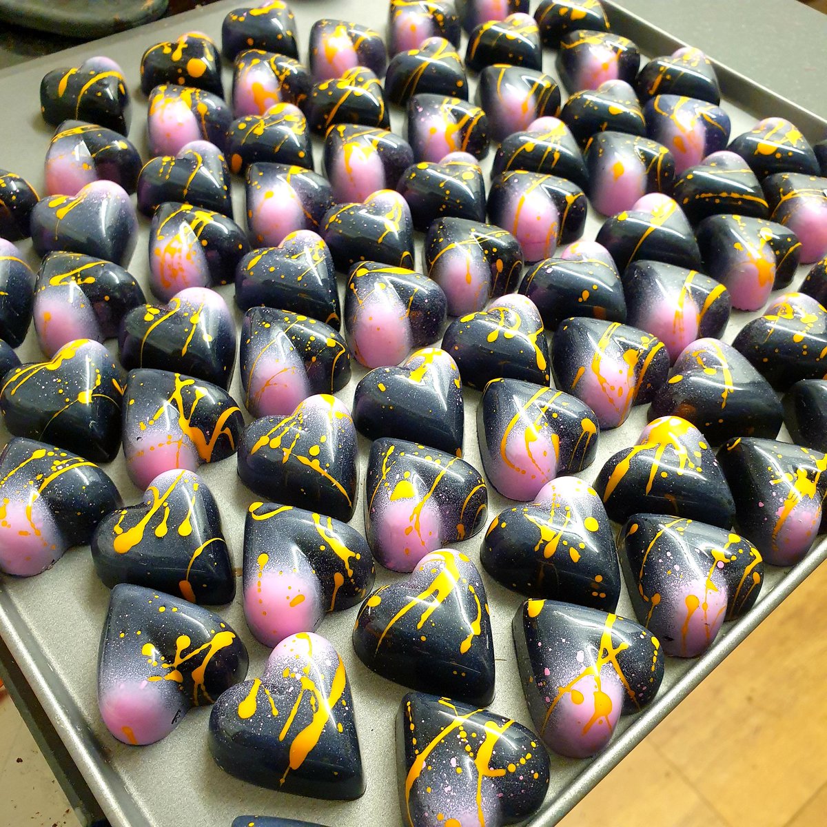 ChocolateArthouse tweet media